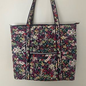 Gently used vera bradley floral tote